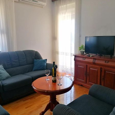 Apartman Park Trebinje Extérieur photo