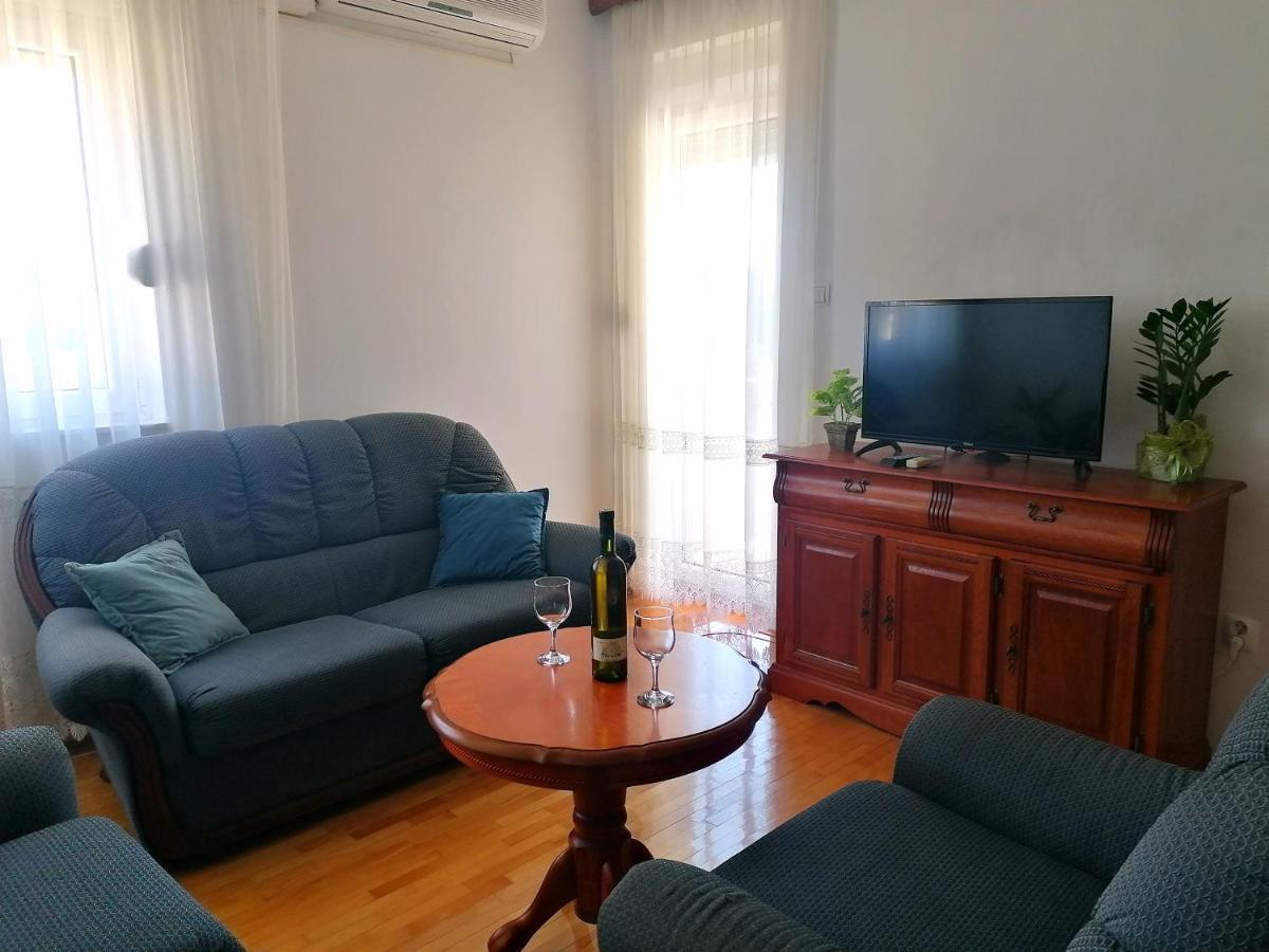 Apartman Park Trebinje Extérieur photo